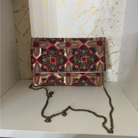 ELEGANT BEADED EVENING CLUTCH SET – MULTICOLOR AND BLACK - Picture 7 of 12